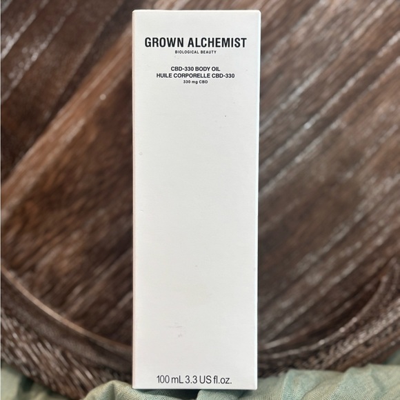 Grown Alchemist CBD-330 Body Oil • 100 mL / 3.3 oz • 330 mg CBD • New in Box - Picture 2 of 4